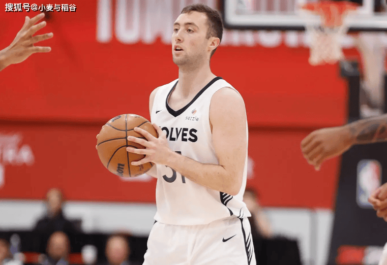 富尔顿总共 富尔顿总共